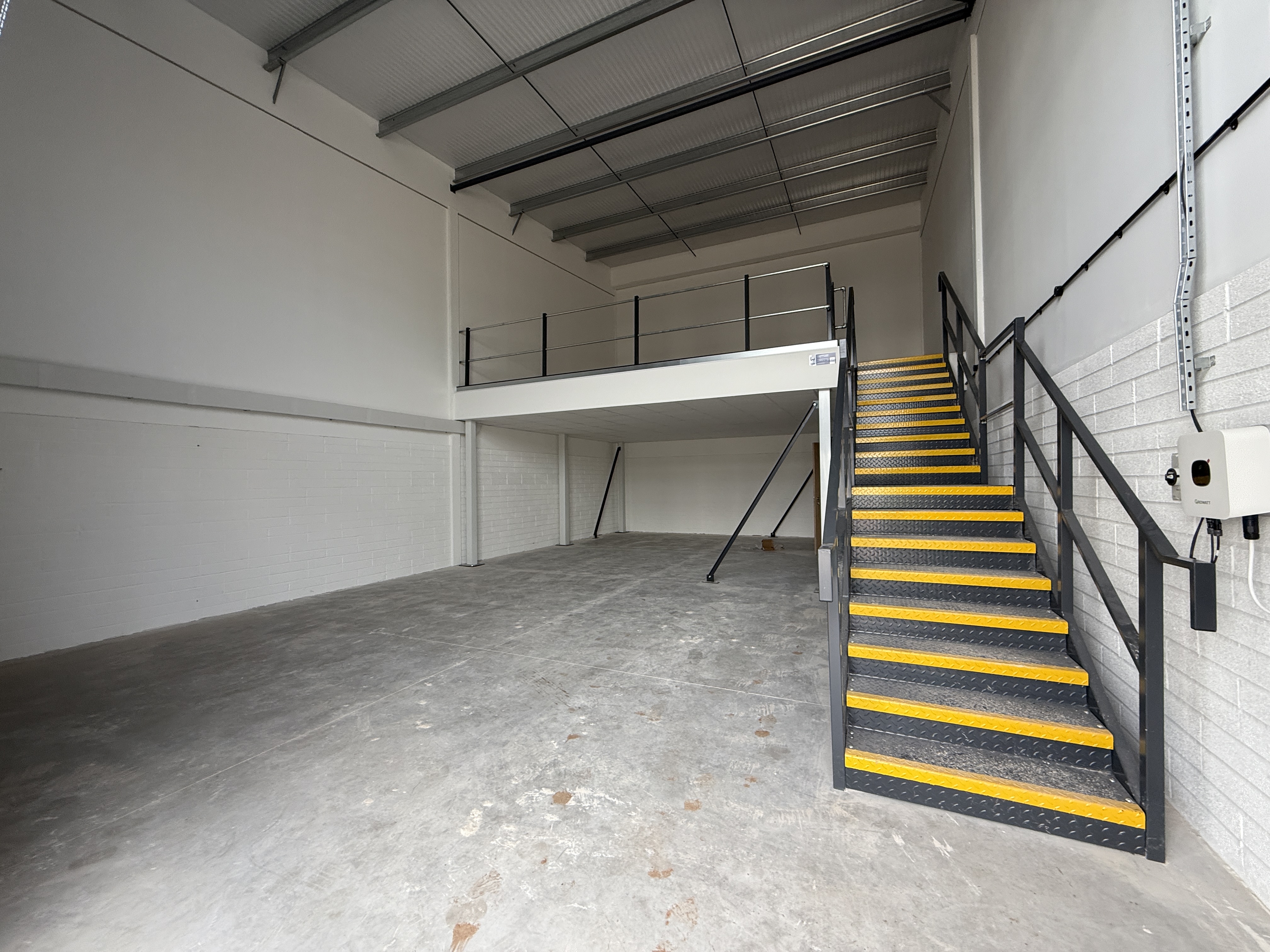 Industrial Unit in Exeter - photo 4